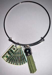 Planar Charm Bangles